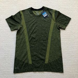 NWT Nike dry fit shirt